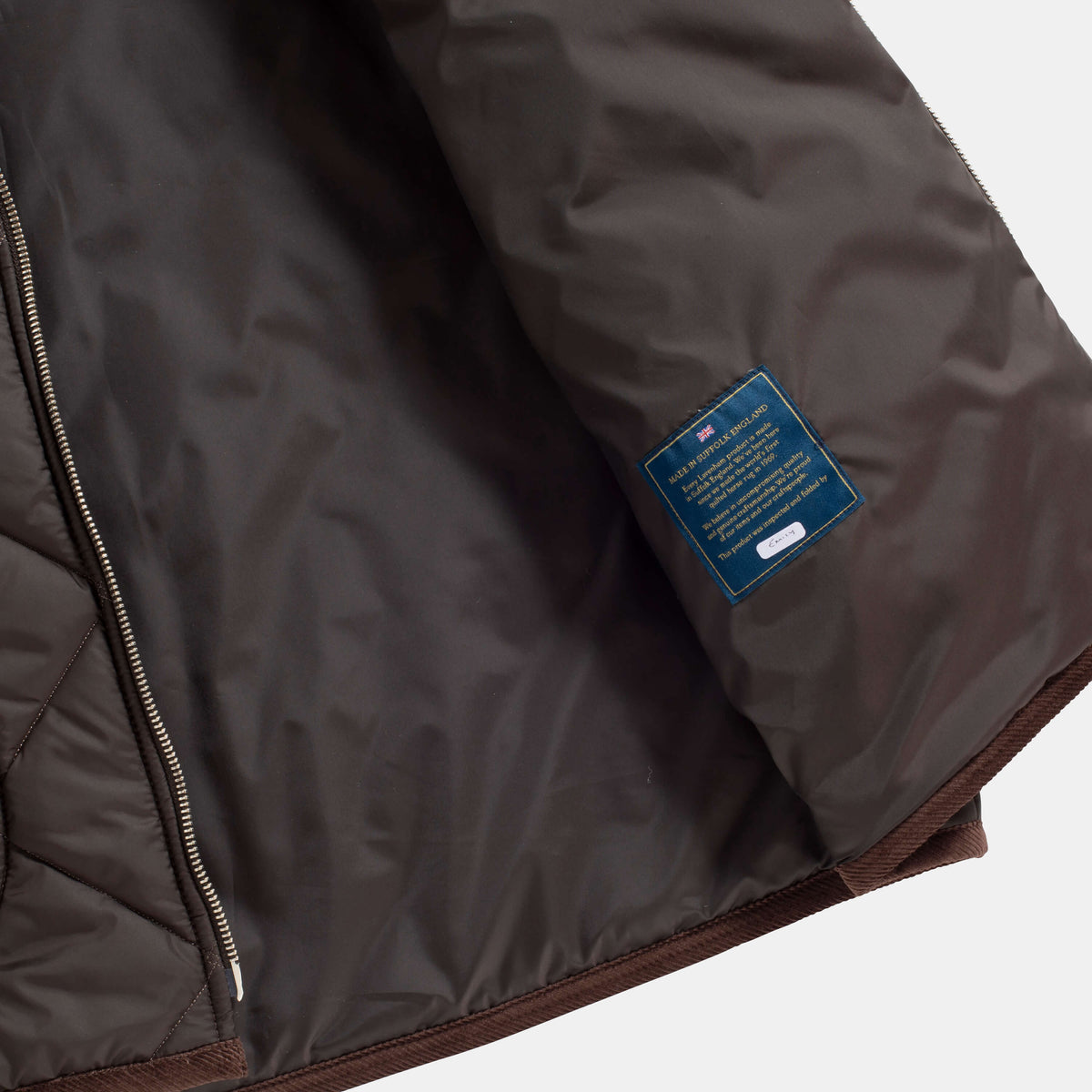Lavenham Bomber chocolate Detail