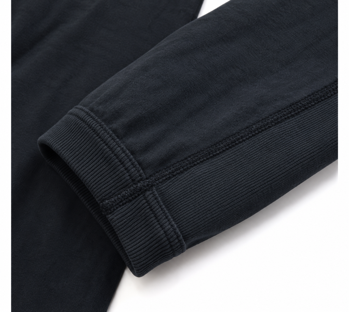 sleeve detail