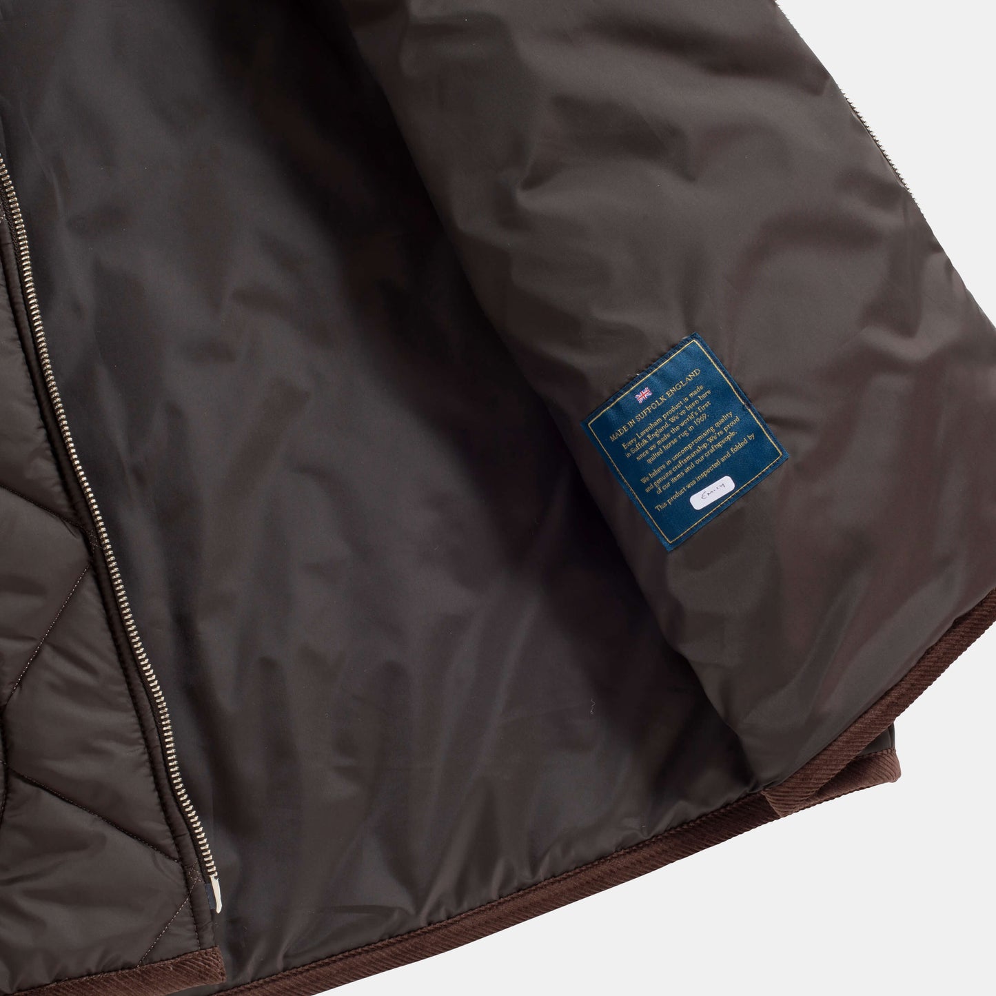 Lavenham Bomber chocolate Detail