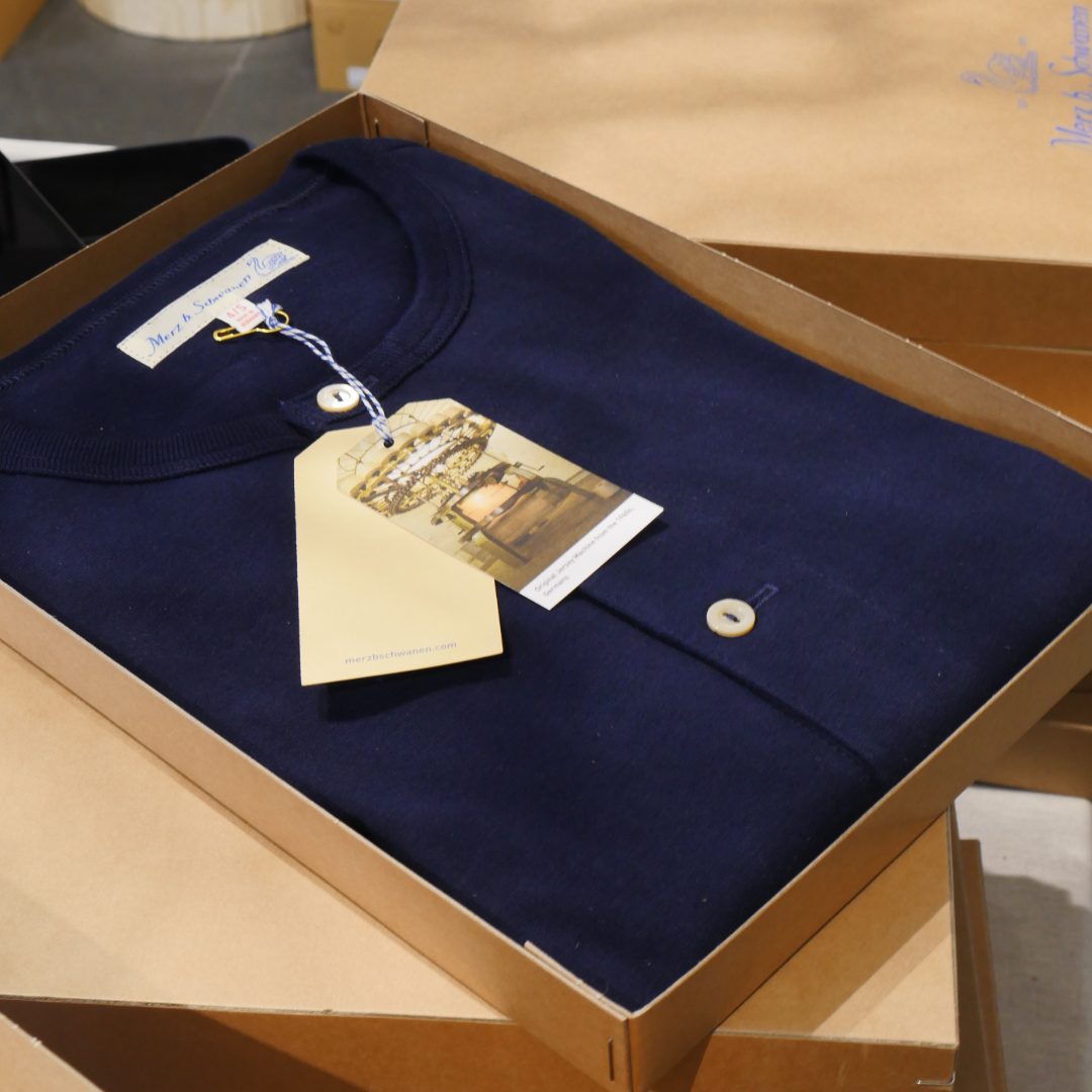 Merz b. Schwanen 2M06 Henley - Ink