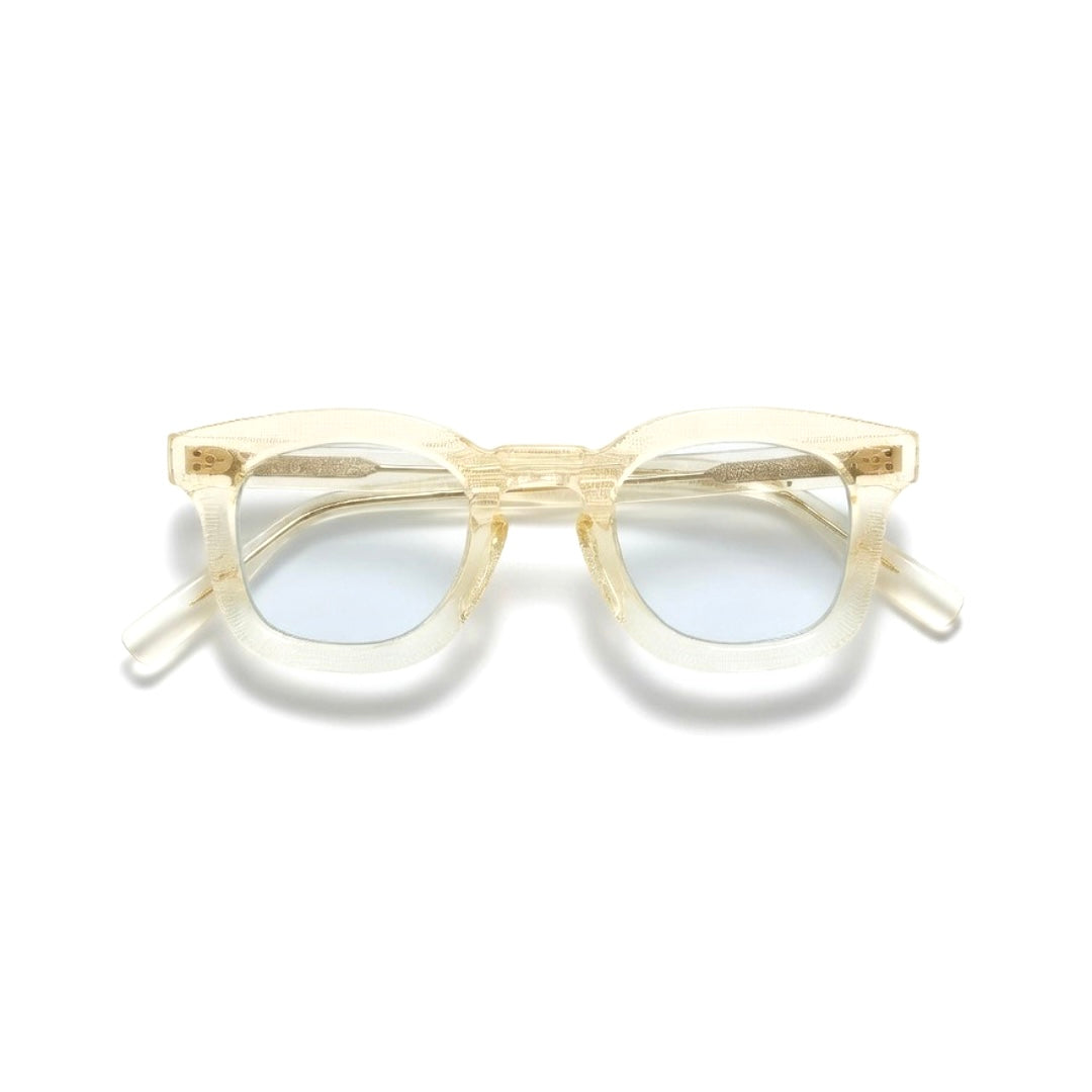 Guepard Guépard GP-17 champagne frame sunglasses with blue lenses, stylish accessory for sun protection and fashion.