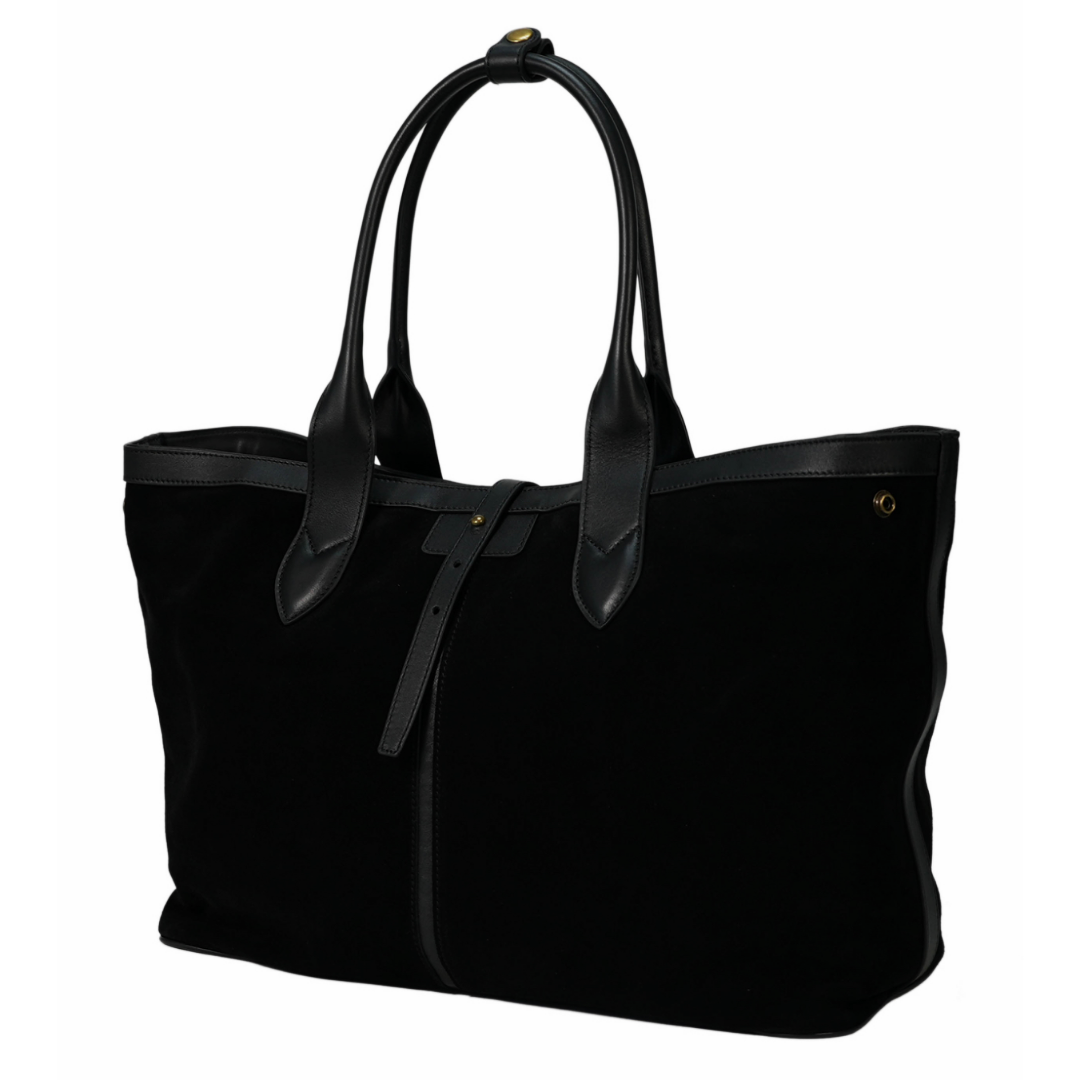 Black suede Adam’s Peach 050 Tote bag, stylish accessories with a sleek design and spacious interior for everyday use.